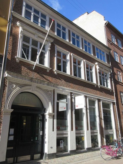 1 Det Grønlandske Hus 01