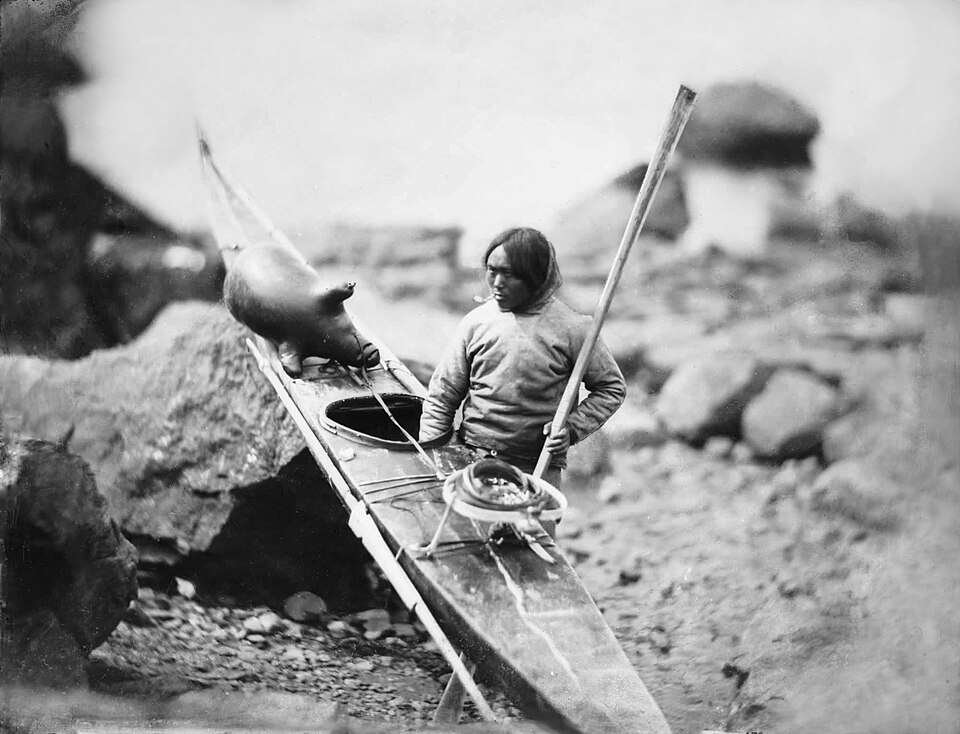 2 Captain_Edward_2 Augustus_Inglefield_-_National_Maritime_Museum_-_Inuit_man_with_a_kayak_(pd)-Edit1